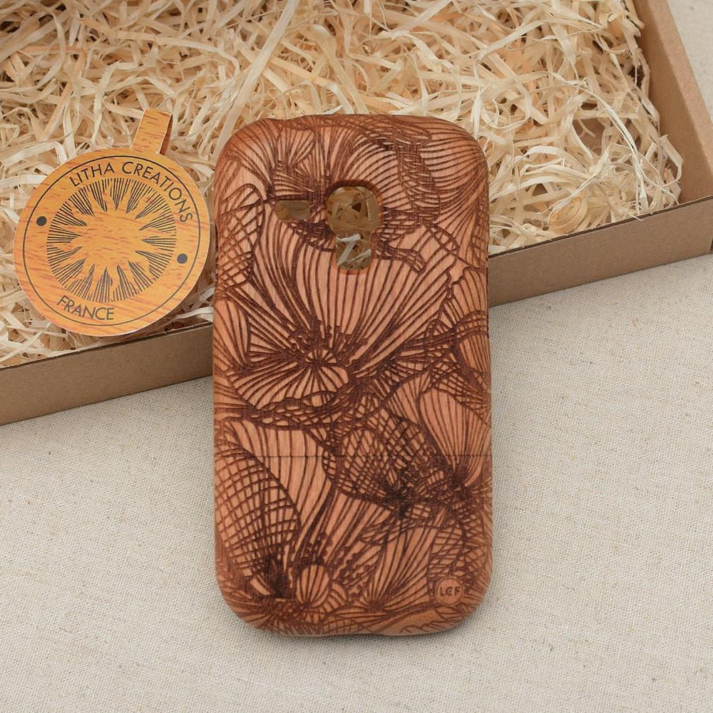 LUCID POPPY Wood Phone Case Abstract Floral